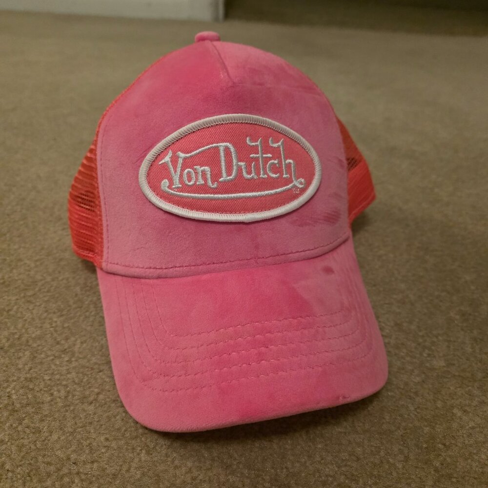 Von Dutch Hot Pink Trucker Hat Adjustable Mesh Snapback Y2K Style Crush Velvet